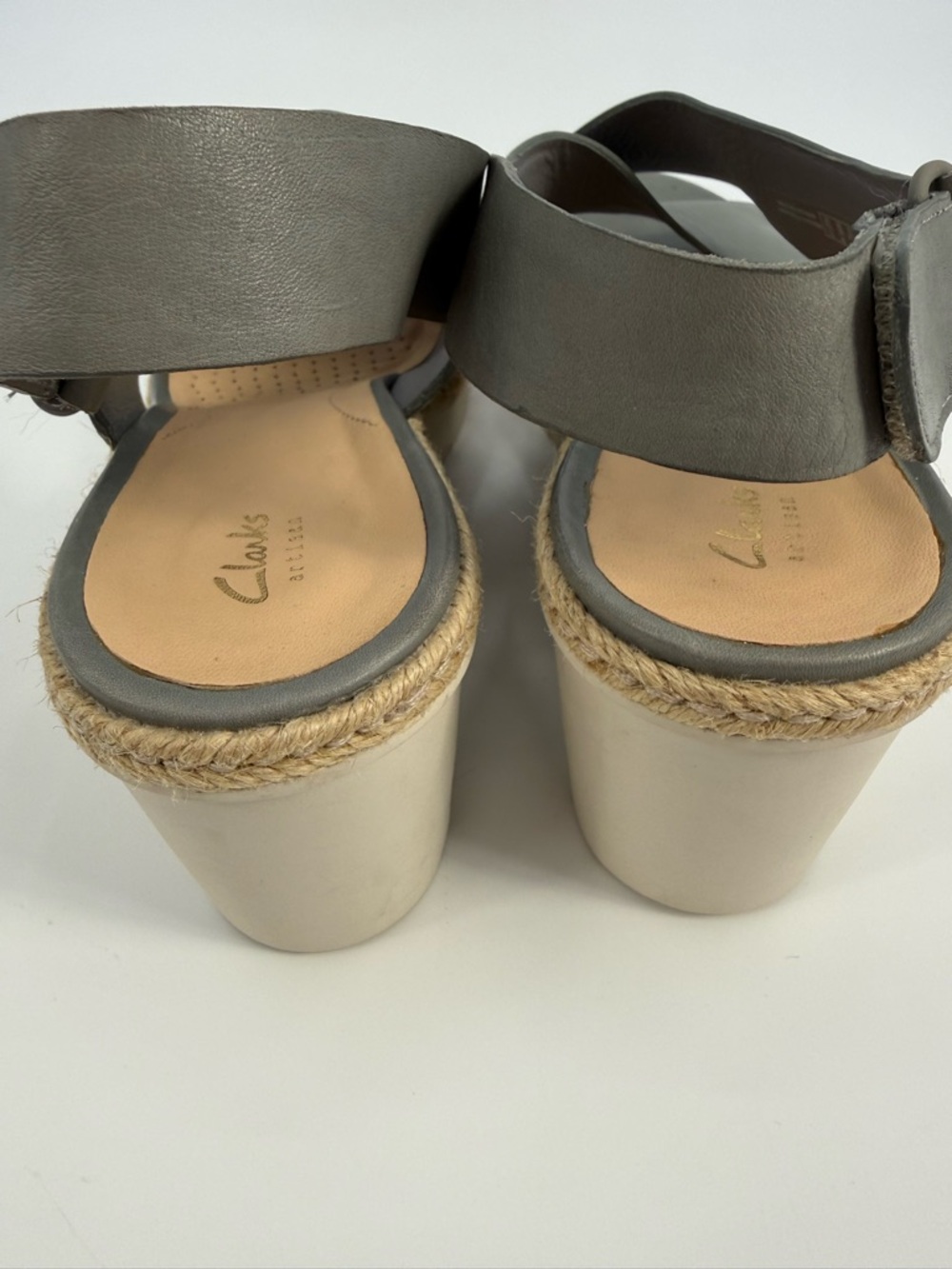 Clarks Artisan Gray Leather Wedge Sandals Slingback Platform Espadrille Style - Picture 7 of 16